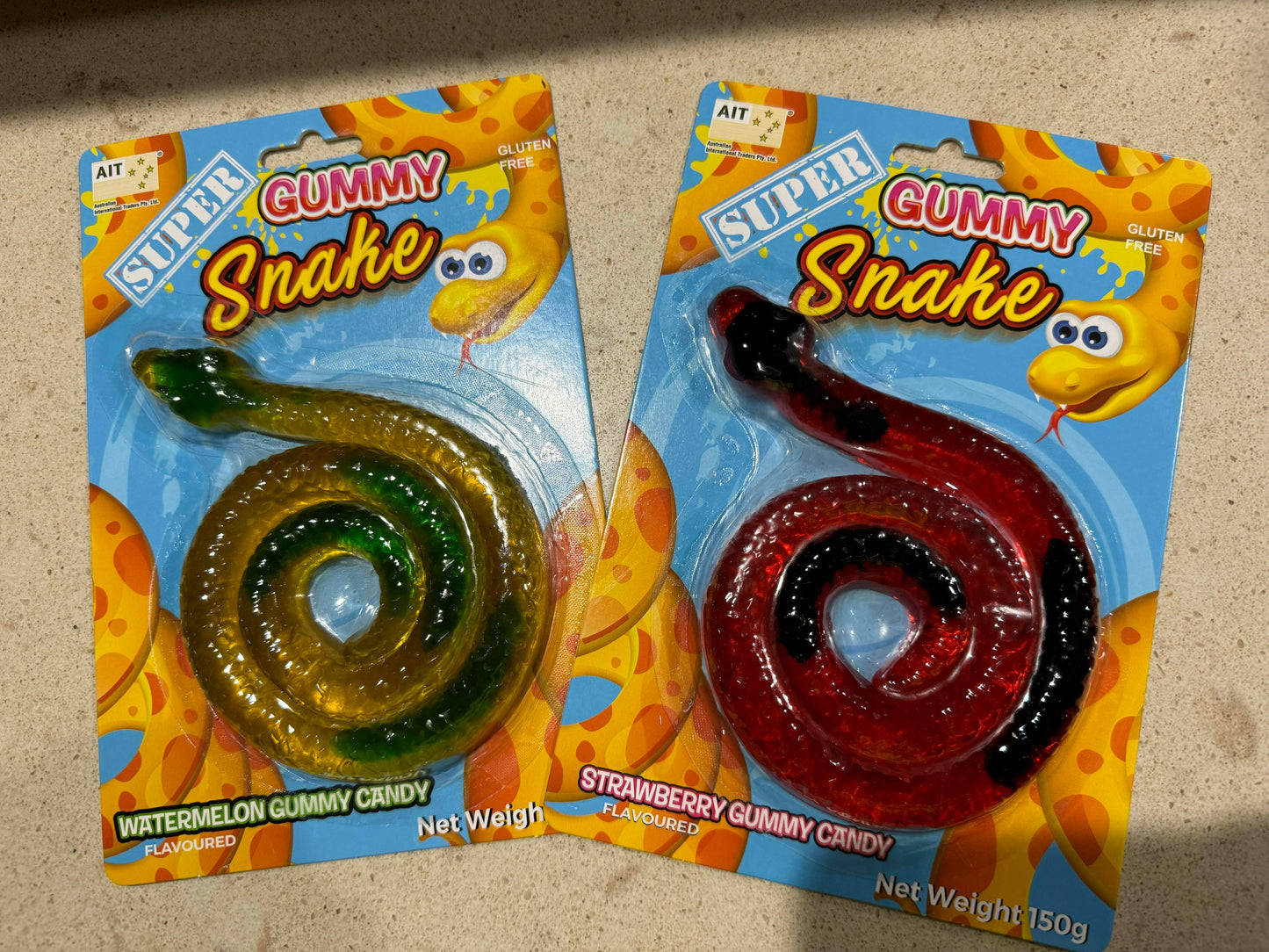 SUPER GUMMY SNAKE